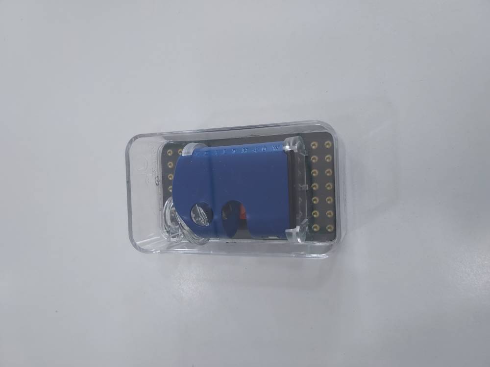 1000035470
